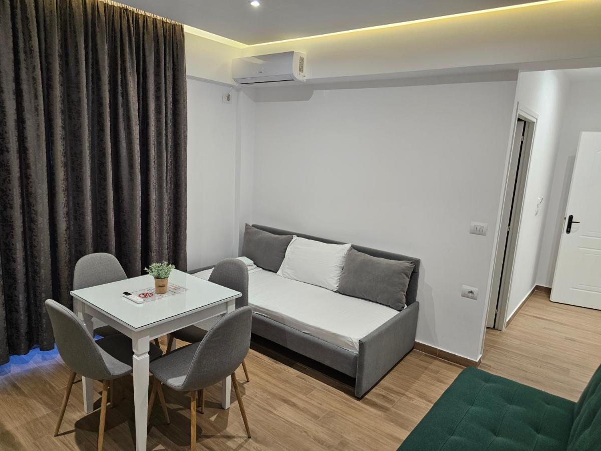 Vila 31 Sarandë Exterior foto
