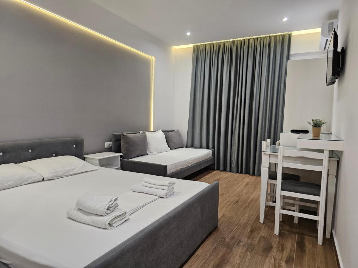 Vila 31 Sarandë Exterior foto